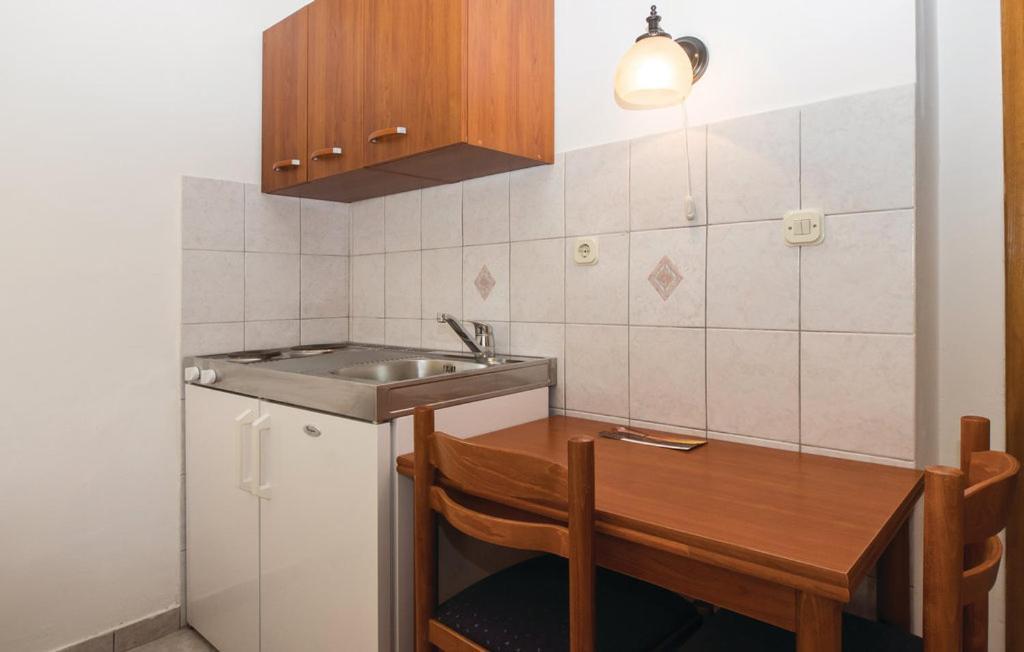 Sunrise Apartments And Studio Apartments 1 Lokva Rogoznica Bagian luar foto