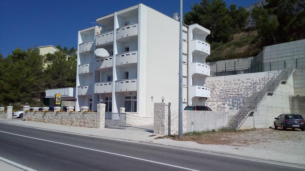 Sunrise Apartments And Studio Apartments 1 Lokva Rogoznica Bagian luar foto