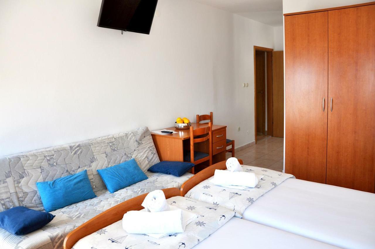 Sunrise Apartments And Studio Apartments 1 Lokva Rogoznica Bagian luar foto