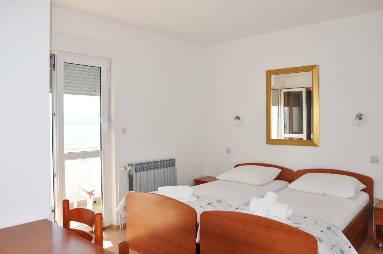Sunrise Apartments And Studio Apartments 1 Lokva Rogoznica Bagian luar foto